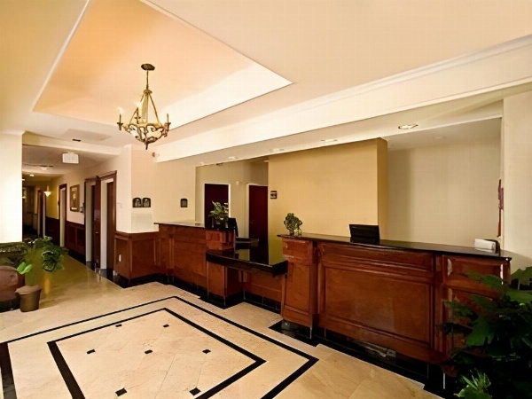 Holiday Inn Express & Suites San Antonio South image 25